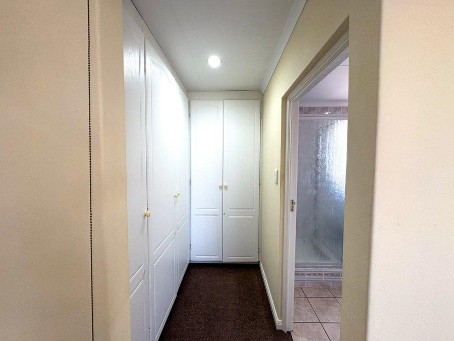 3 Bedroom Property for Sale in Stilbaai Western Cape